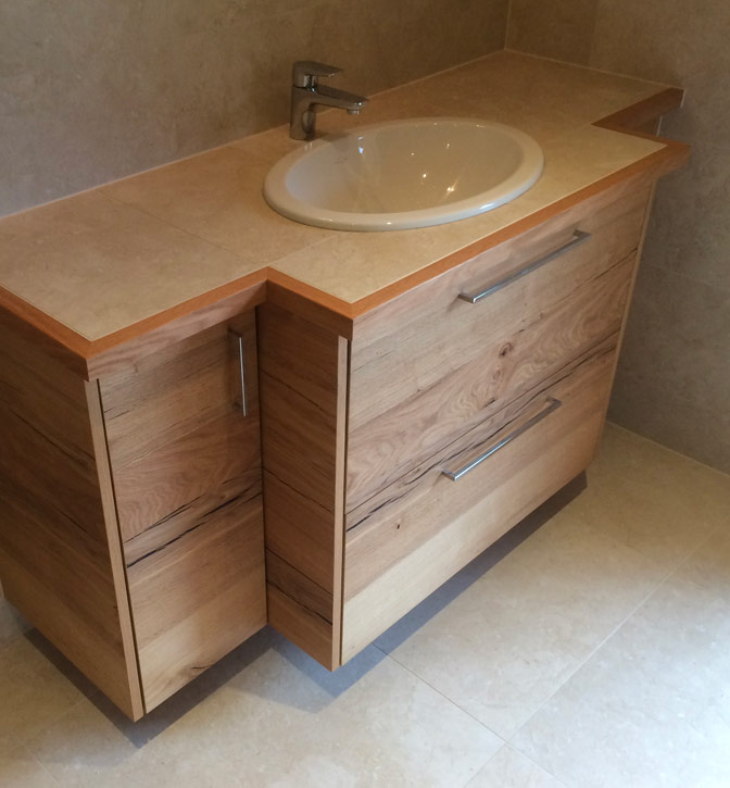 photo meuble de salle de bain en bois